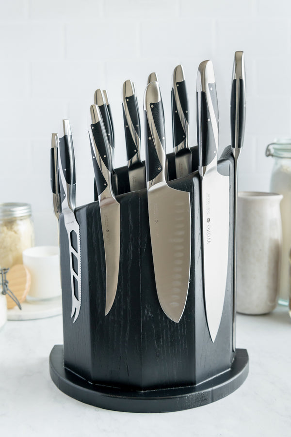 Wölfe 14 Pc Cutlery Set with Magnetic Block